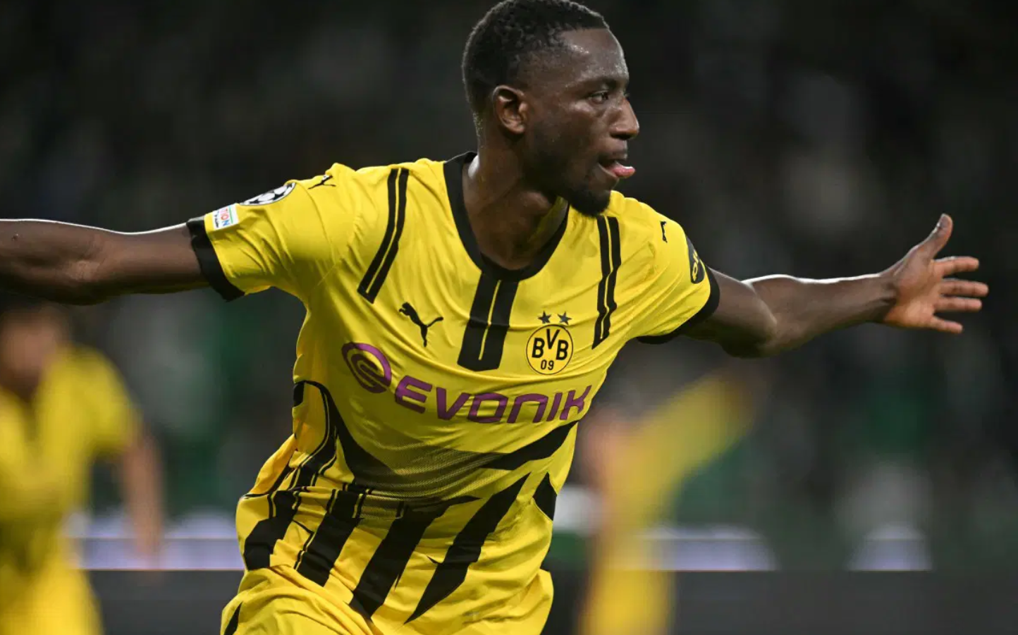 Guirassy Ang'ara na Dortmund Michezo wa Mtoano UEFA